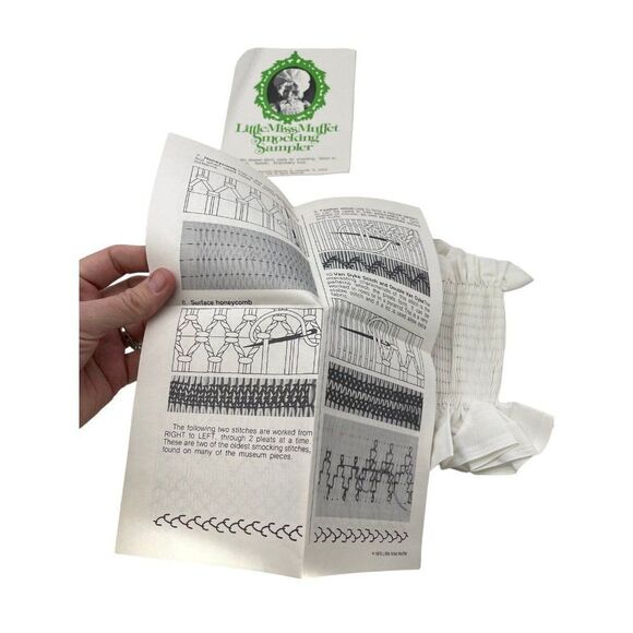 Vintage Little Miss Muffet Smocking Sampler Used 1975 As Seen - Picture 6 of 11